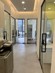 Woods Square (D25), Office #528763961